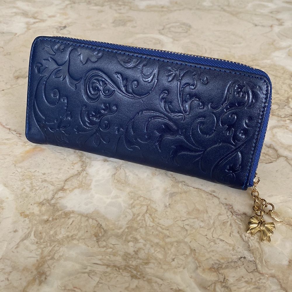 NEW Embossed Leather Long Zippered Wallet